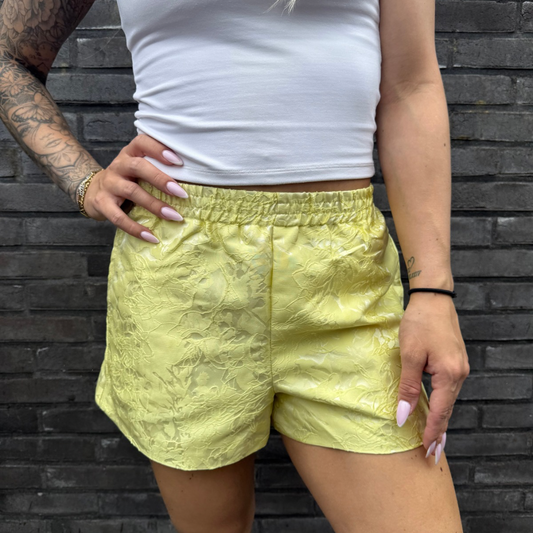 Sunny short yellow