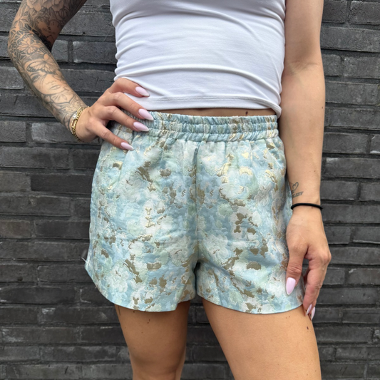 Sunny short blue